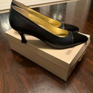 Bruno Magli navy pumps
